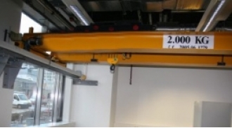 Short Overhead Crane Maximum 2.000 kg with Belt Hoist